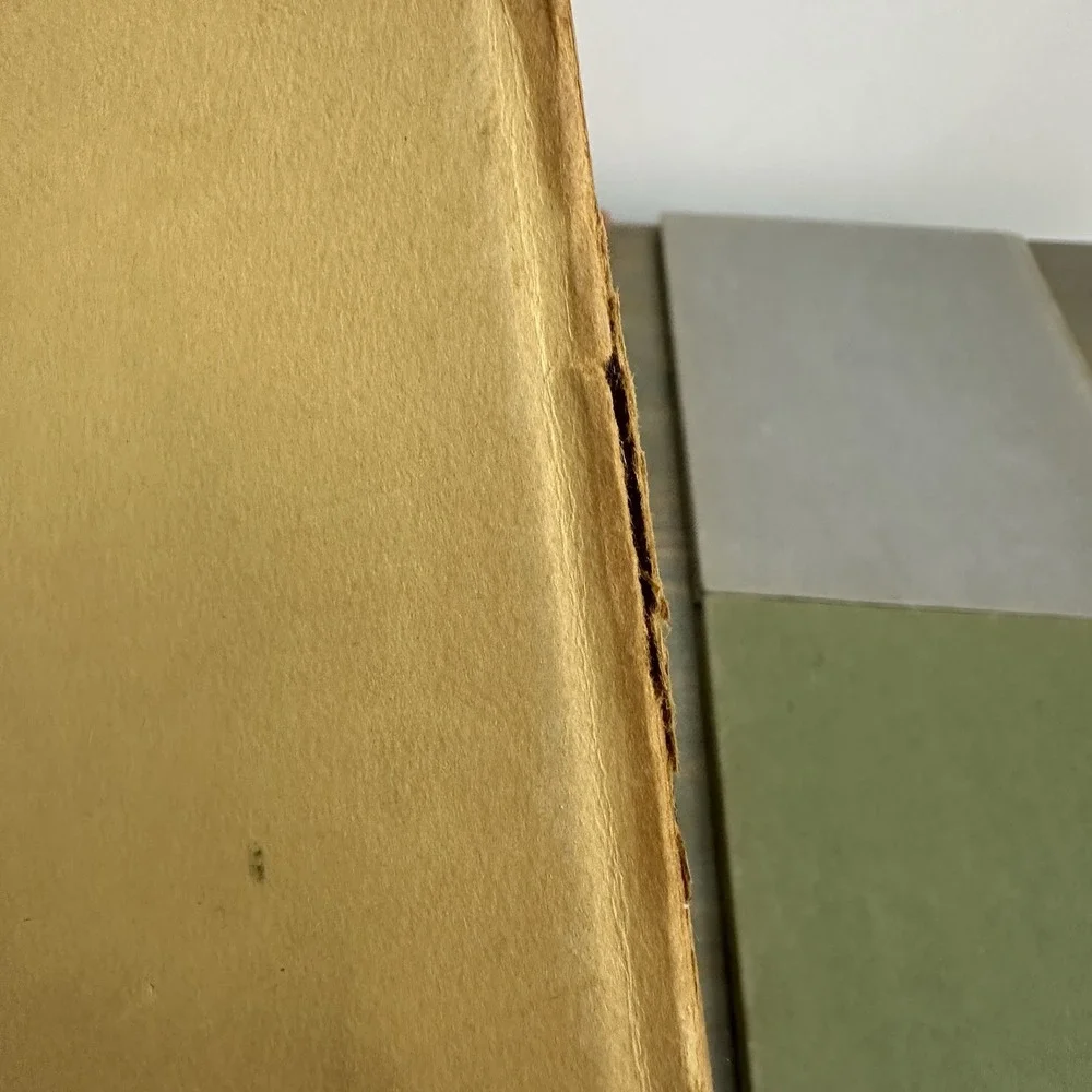N/A lot books